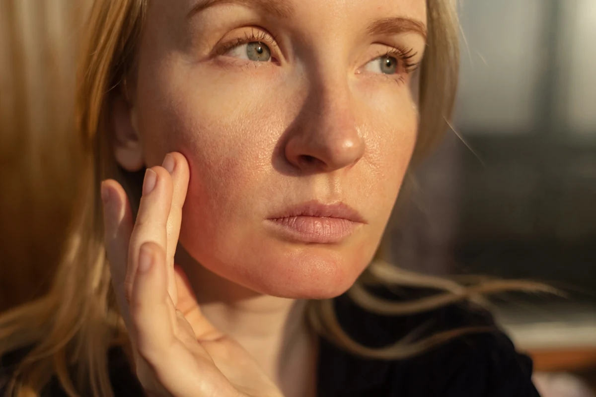 HydraFacial treatment for clearer skin, unclogged pores, and improved skin texture